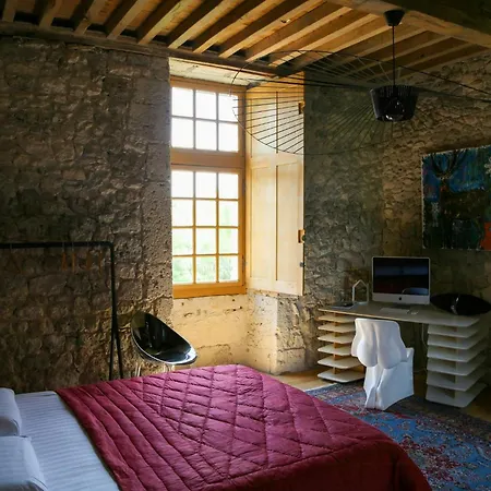 13th Century Commandery Near Nerac * Couthures